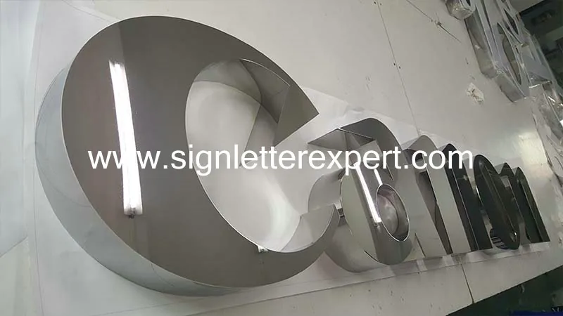 Polished mirror stainless steel letter signs