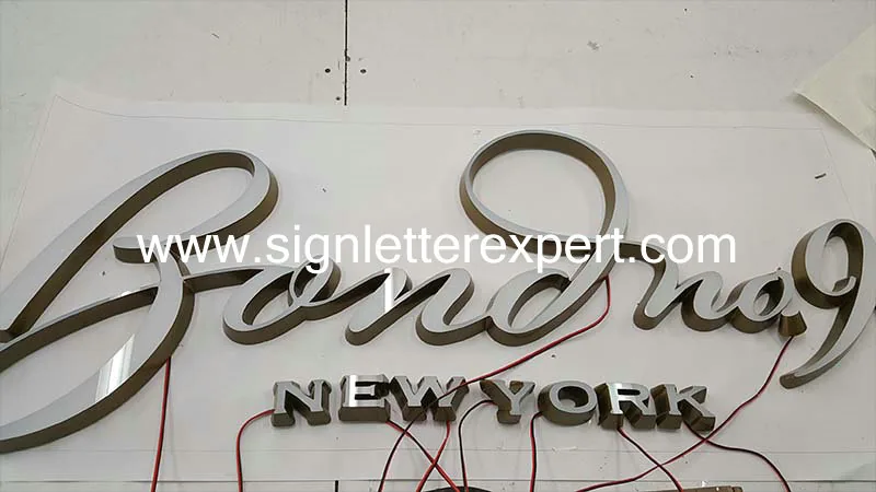Low profile LED illuminated letter signs