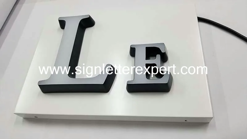 Low profile LED illuminated letter signs