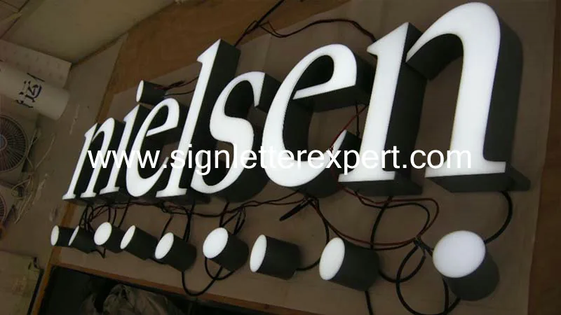 Face lit LED letter signage