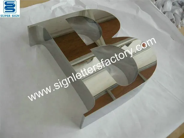 Polished Stainless Steel Sign Letters 01 made by Super Sign