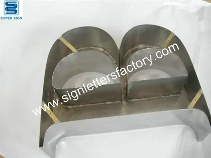 Polished Stainless Steel Sign Letters 01