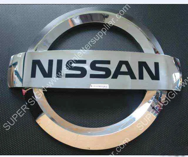 3D stainless steel logo 03 — additional workshop photograph of the finished letter