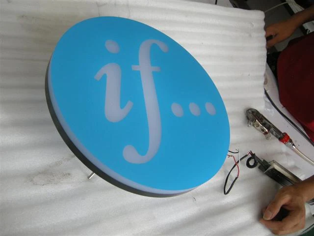 Facelit and edgelit LED Acrylic sign 07 — additional workshop photograph of the finished letter