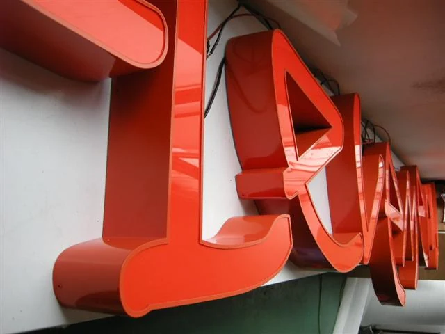 Facelit LED letters 23 — additional workshop photograph of the finished letter