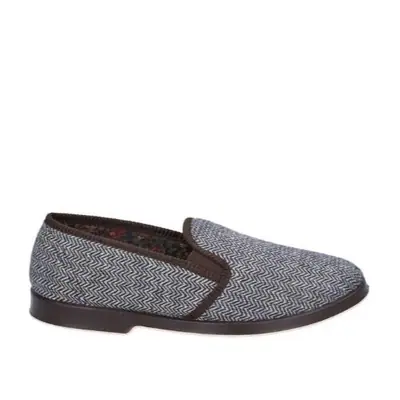 SG-6528 indoor shoes by Singer Industry