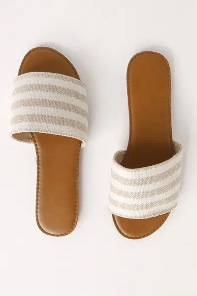 SG-6582 sandals by Singer Industry