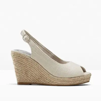 SG-6592 sandals by Singer Industry