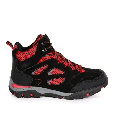 SG-6658-6 outdoor shoes by Singer Industry