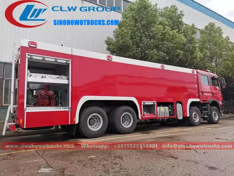 8x4 Sinotruk HOWO large industrial fire truck in central Africa with stainless steel tank and fire pump mounted at rear