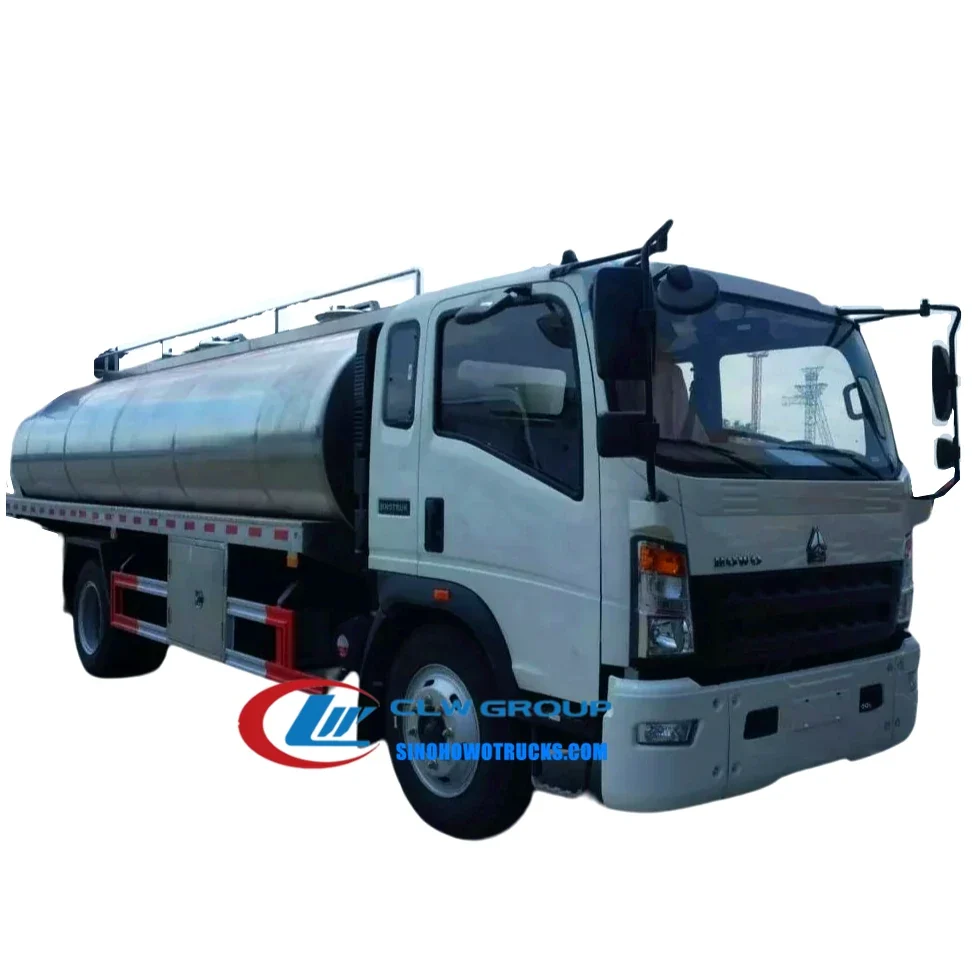 Sinotruk HOWO 4x2 fresh milk transportation truck in white with food-grade stainless steel tank and CIP cleaning system