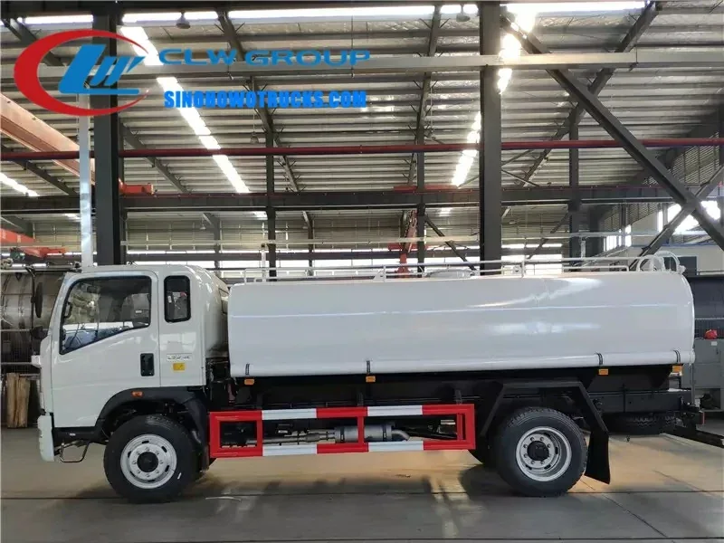 Sinotruk HOWO 12cbm potable water truck in white with front and rear spray nozzles mounted