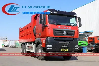 Side view of the SITRAK dump truck showing 8 mm floor and 6 mm side panels of the high strength steel box