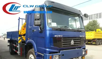 Side view of the HOWO truck mounted crane showing the high-strength steel boom and cargo box