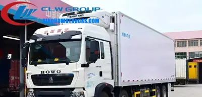 Side view of the HOWO reefer truck showing polymer composite panels and 80 mm insulation