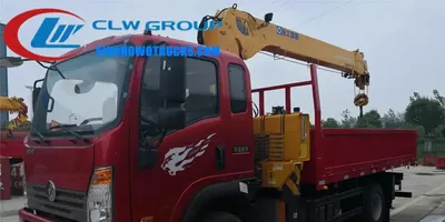 Side view of the Sinotruk CDW 5 ton truck with crane, showing 4x2 chassis and boom extension