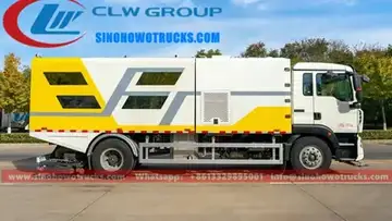 Sinotruk HOWO 10 ton deep cleaning road vacuum cleaner truck in urban street cleaning operation