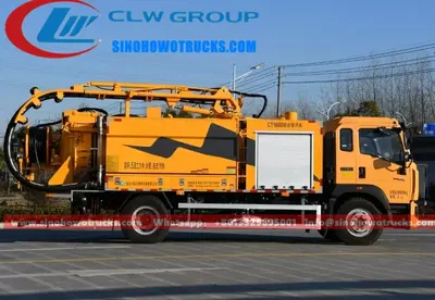 Sinotruk HOWO 10 tons truck mounted jetter with 6000L sludge tank and 4000L water tank in urban sewer cleaning operation