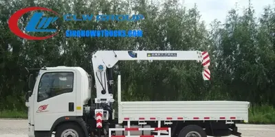 Rear view of the truck crane with the SQ3.2SK2Q straight arm boom and hydraulic system components