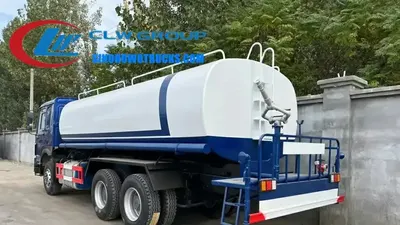 Side view of the HOWO water truck showing the 15140 L tank and rear working platform