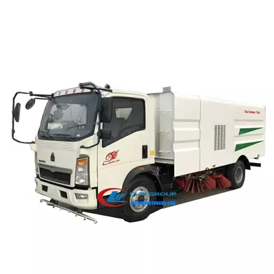 Rear view of the road sweeper with 45° unloading system and 970 mm discharge height
