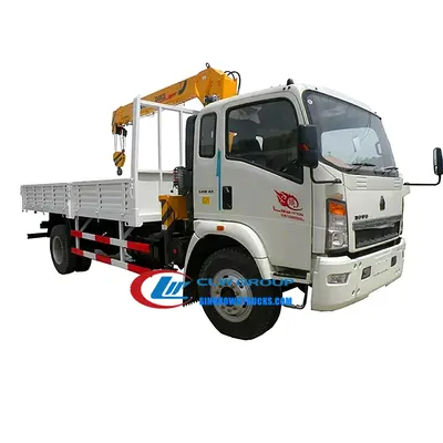 Sinotruk HOWO 8t vehicle mounted crane in construction site environment with boom extended