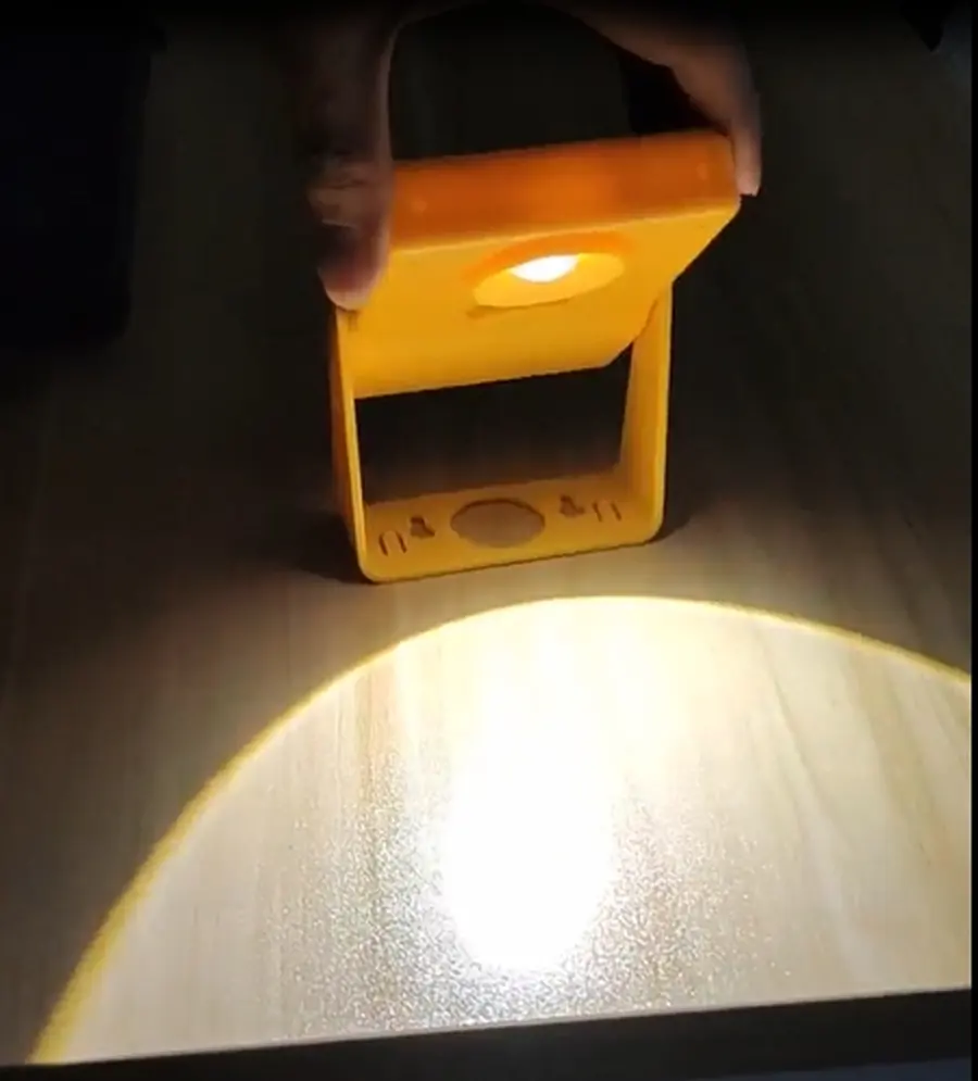 SunAwada VeraSol Certified Solar Reading Lamp view 2