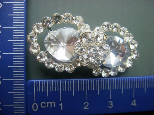 SBR-001 diamond brooches by Sinya Accessories