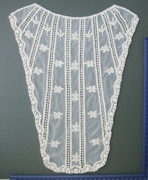 SCN-037 machine crochet collars by Sinya Accessories