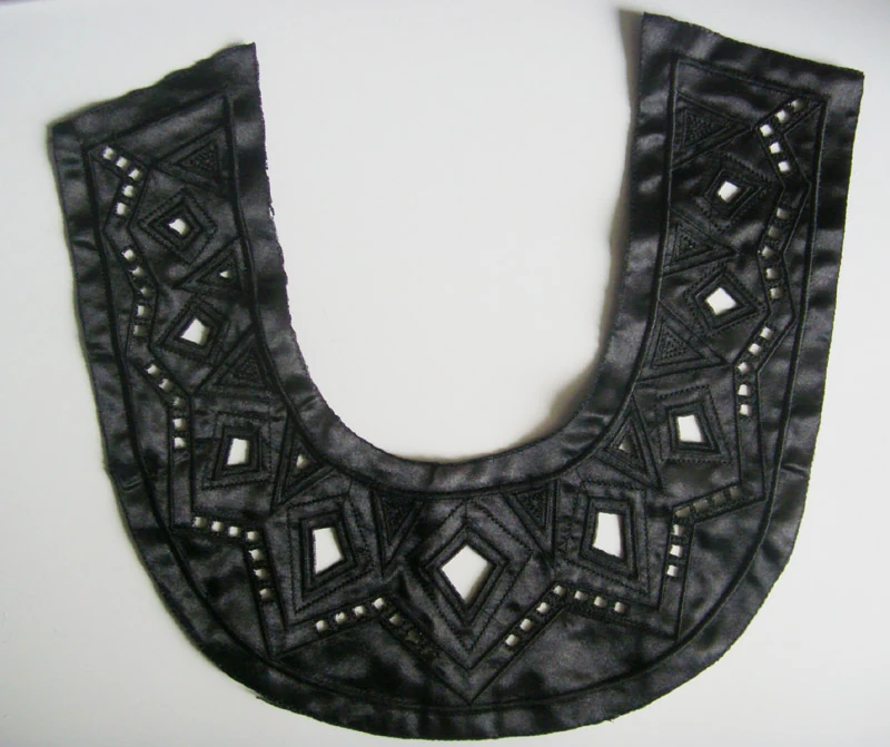 SCN-068 machine crochet collars by Sinya Accessories