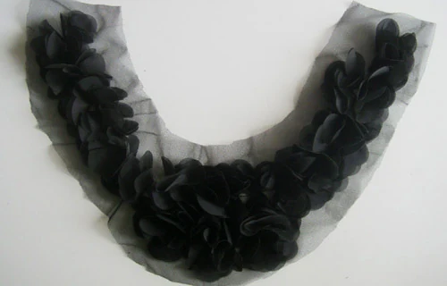 SCN-073 machine crochet collars by Sinya Accessories