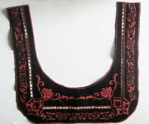 SCN-090 machine crochet collars by Sinya Accessories