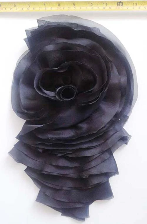 SCN-180 machine crochet collars by Sinya Accessories