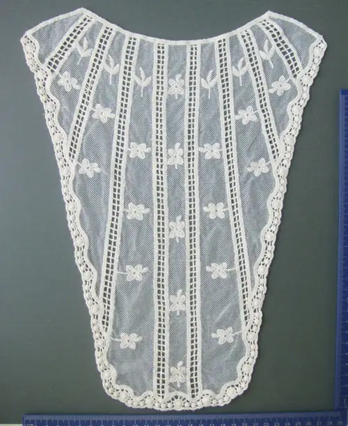 SCN-037 machine crochet collars by Sinya Accessories
