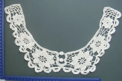 SCN-055 machine crochet collars by Sinya Accessories