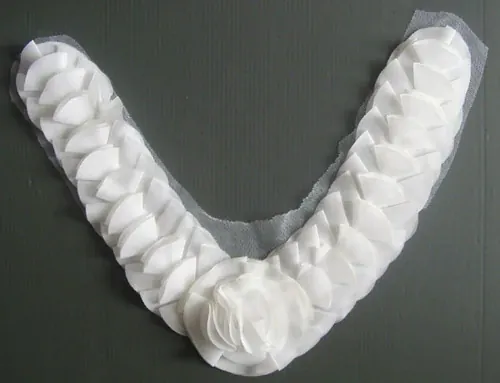 SCN-077 machine crochet collars by Sinya Accessories