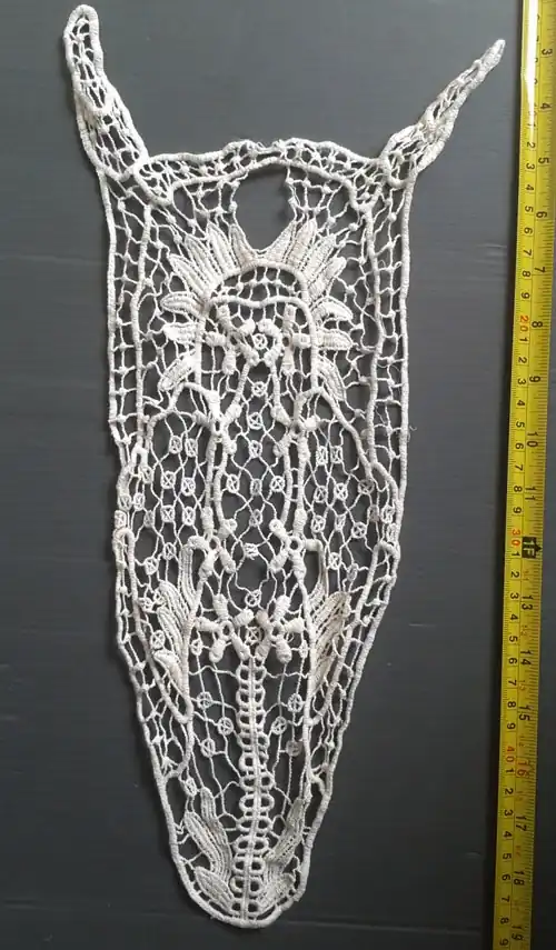 SCN-211 machine crochet collars by Sinya Accessories