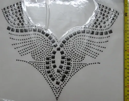 SHT-226 hot fix rhinestone motifs by Sinya Accessories