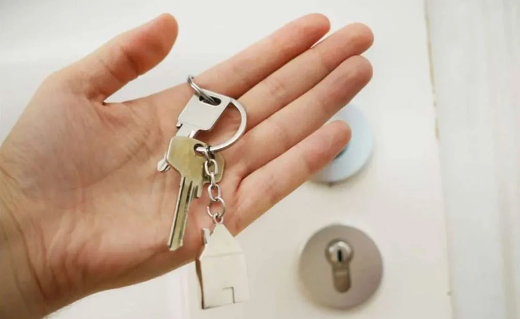The Role of Mechanical Keys in Smart Door Locks