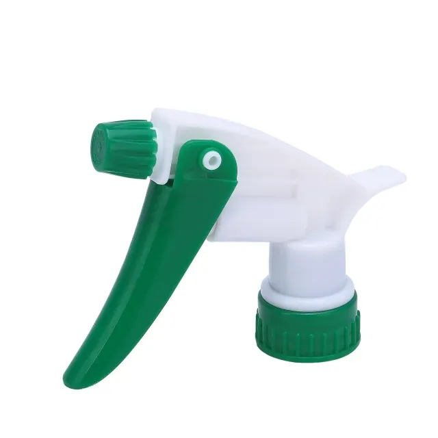 Trigger Sprayer 28/400 1.0 ±0.1 ml in Green and White manufactured by Ningbo Smile Commodity Co., Ltd