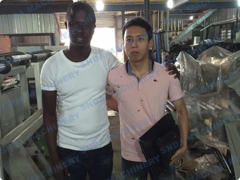 Nigeria customer-autobag packing machine