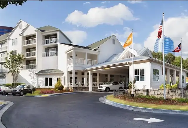 Hotel Indigo Atlanta Vinings property exterior