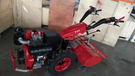 Two wheel tractor tiller side view