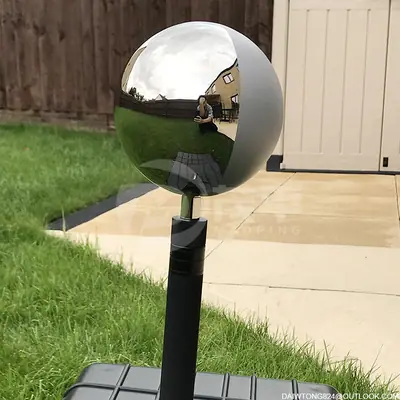 12.6cm VFX Ball Half Mirror and Half Grey Ball detail 3