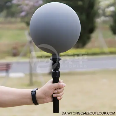 20cm HDRI VFX Ball Chrome Grey Ball detail 3