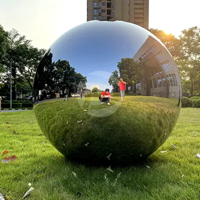4 Feet Mirror Polished Stainless Steel Hollow Sphere detail 4