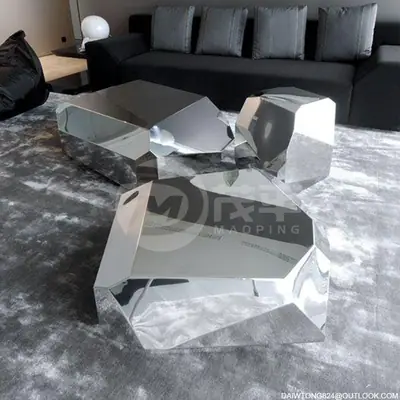 Golden Mirror Interior Stainless Steel Geometric Sculpture detail 2