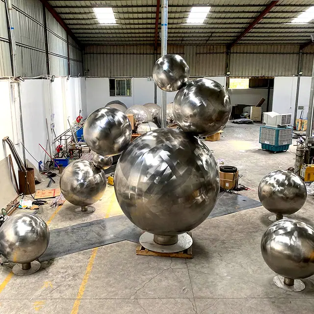 Large 30 Inch 40 Inch 60 Inch Gazing Balls Brush Stainless Steel Hollow Sphere with Base