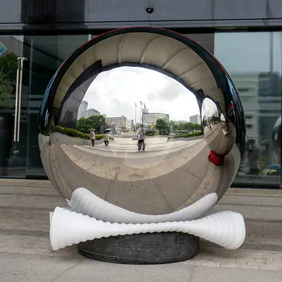 Mirror Stainless Steel Hollow Sphere Large Gazing Ball detail 3