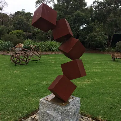 Modern Garden Sculpture Garden Decoration Corten Steel Sculpture detail 2